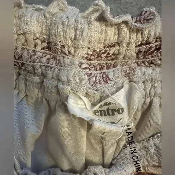 Entro khaki pull on shorts size L - Picture 6 of 8